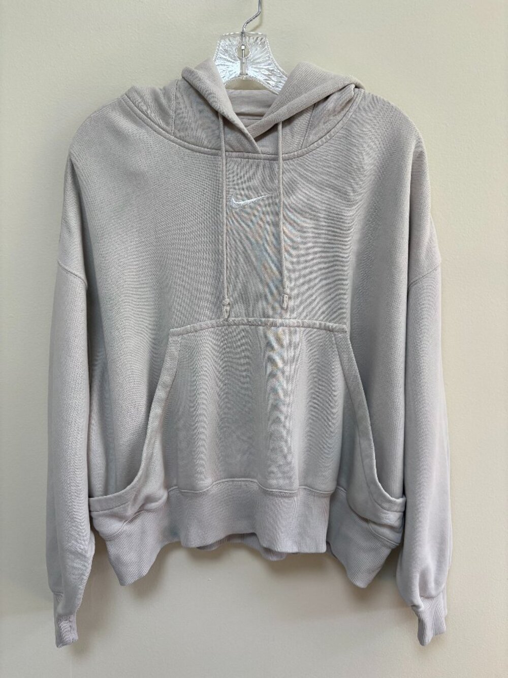 Nike Cream Cropped Hoodie Pullover Long Sleeve